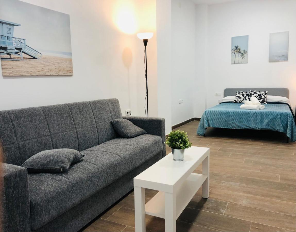 Mercado Huelin Apartments Malaga Bagian luar foto