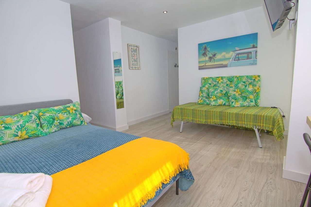 Mercado Huelin Apartments Malaga Bagian luar foto