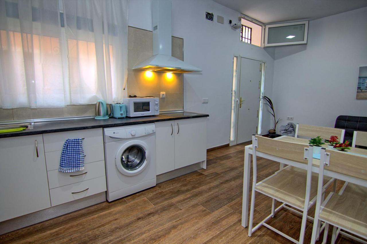 Mercado Huelin Apartments Malaga Bagian luar foto